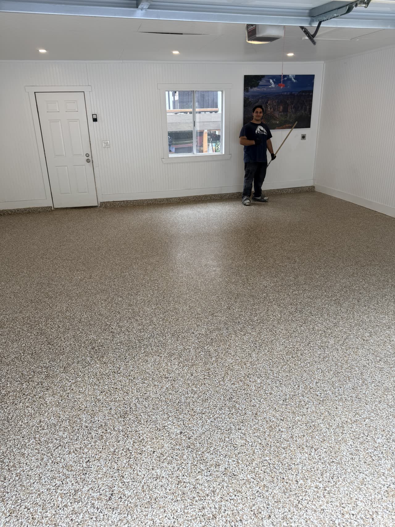 Epoxy flake floor coating - Utah