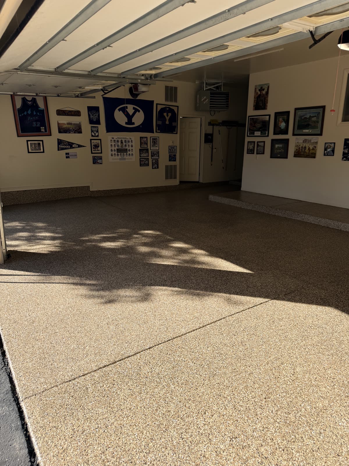 Tan flake epoxy garage floor - Provo Utah